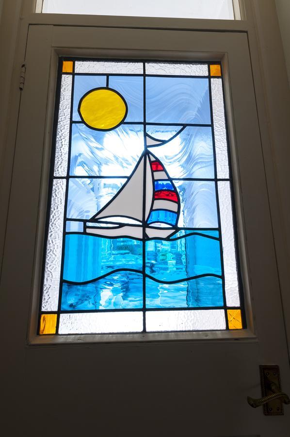 The Boat House Villa Plymouth Bagian luar foto